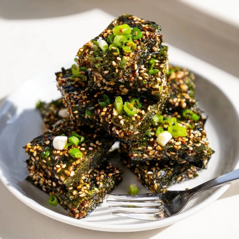 Beautifully arranged Snacks de Vague Surf, a vibrant fusion snack, perfect for vegan and gluten-free diets.